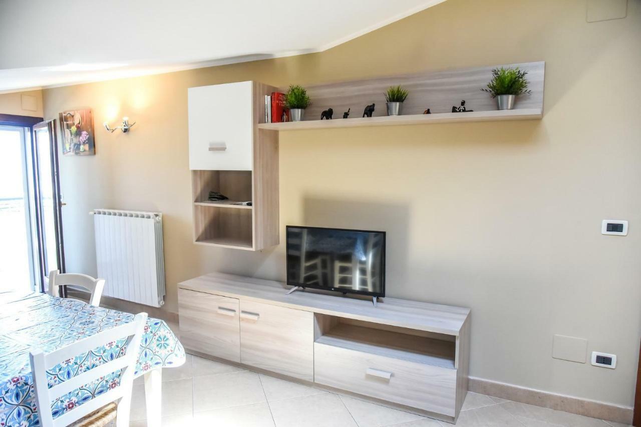 Attic Aries Apartment Montesilvano Marina Екстериор снимка
